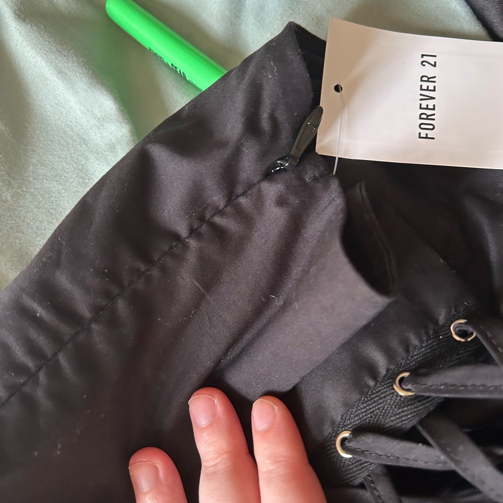 Forever 21 Black Skirt with Zipper Detail